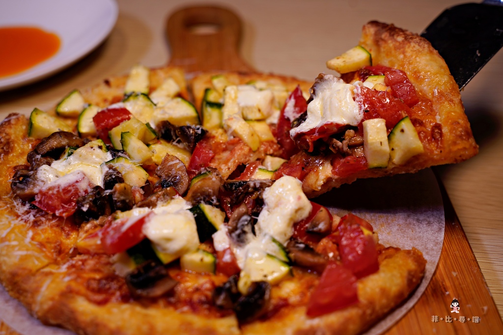 義大利米蘭手工窯烤披薩 台北中山店 披薩界的LV 好吃到讓你會流淚！ @兔貝比的菲比尋嚐